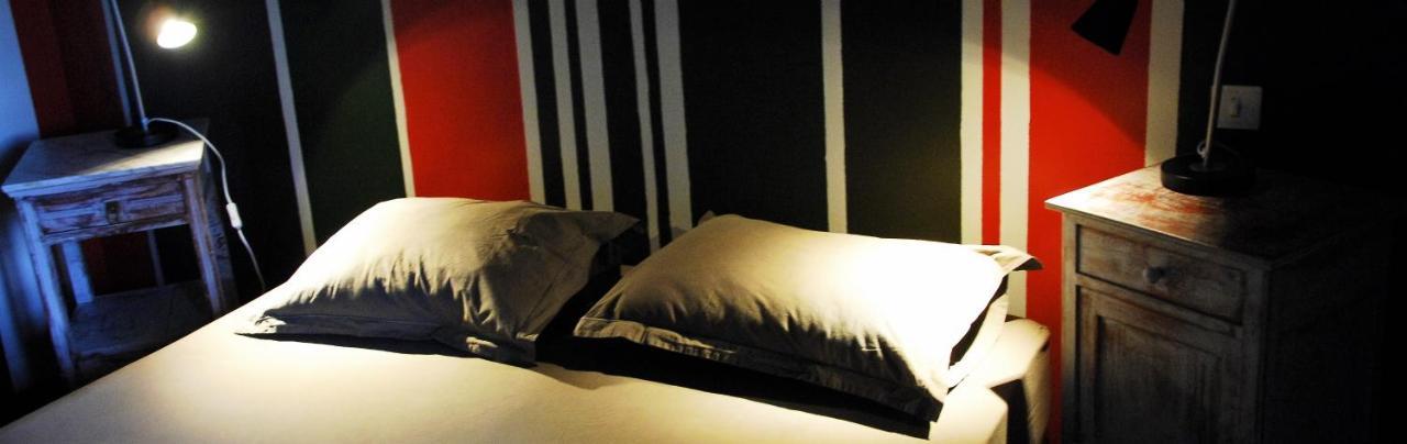 Le Moulin De Planiol Bed & Breakfast Le Vigan  ภายนอก รูปภาพ